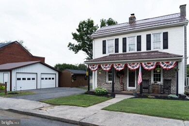 420 Locust St, Burnham, PA 17009 - photo 5