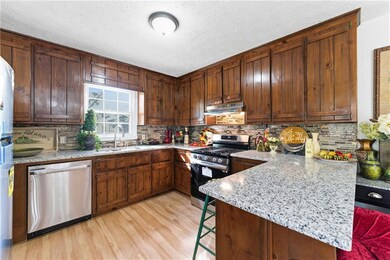 332 Pine Acres Dr unit 12, Canton, GA 30115 - photo 5