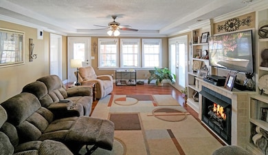 215 Lakeview Dr, Sylvester, GA 31791 - photo 3