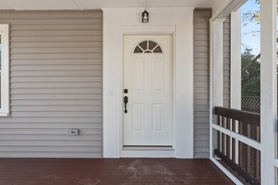 71 Central St, Georgetown, MA 01833 - photo 4