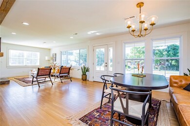 704 NW 6th St, Bentonville, AR 72712 - photo 7