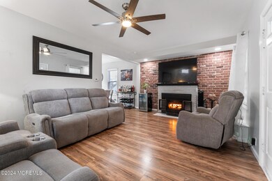 127 Livingston Rd, Linden, NJ 07036 - photo 4