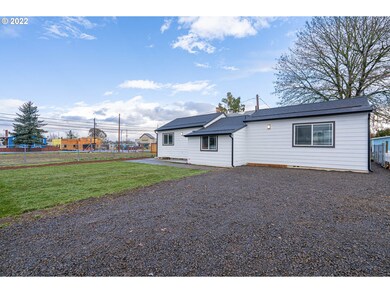 104 E 2nd St, Amity, OR 97101 - photo 2