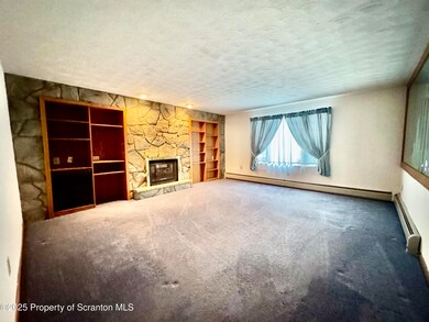 207 S Rear S Irving Ave, Scranton, PA 18505 - photo 3