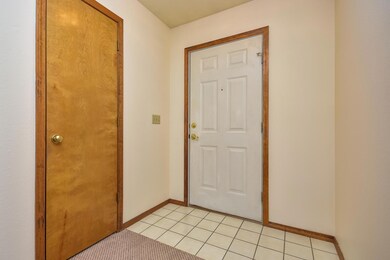 1519 W Erie Ct-1