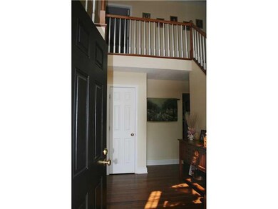 Entry/Foyer.