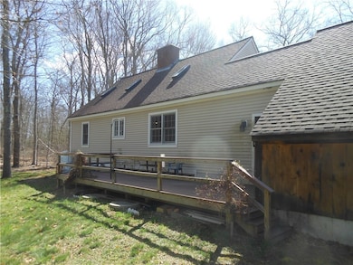  EXTERIOR REAR