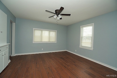 6182 Royalton Center Rd, Akron, NY 14001 - photo 5