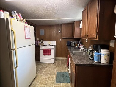 Front Unit Kitchen
