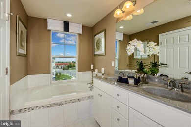 25237 Orchard View Terrace unit 6B2, Chantilly, VA 20152 - photo 6