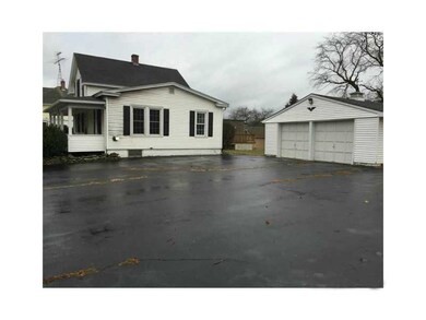 309 Brick Top Rd, Windham, CT 06280 - photo 2