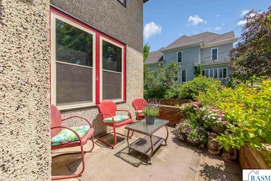 312 E Liberty St, Mankato, MN 56001 - photo 3