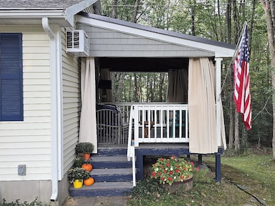 21 Dwight Rd, Nottingham, NH 03290 - photo 5