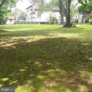 392 Dupont Ave, Paulsboro, NJ 08066 - photo 3