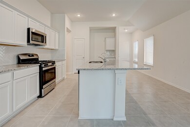 3106 Rising Fir Ln, Conroe, TX 77385 - photo 7