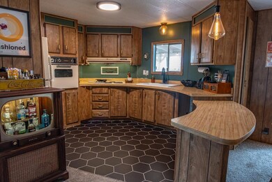 59823 Cheyenne Rd, Bend, OR 97702 - photo 4