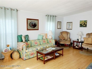 808 Oleander Cir, Sebastian, FL 32976 - photo 3