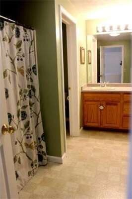 54 Bridle Cross Rd, Fitchburg, MA 01420 - photo 5