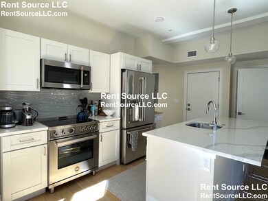 12 Arnold Cir unit 7, Cambridge, MA 02139 - photo 4