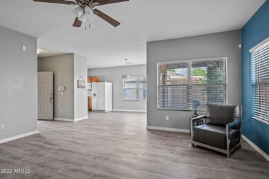 LARGE GREAT ROOM