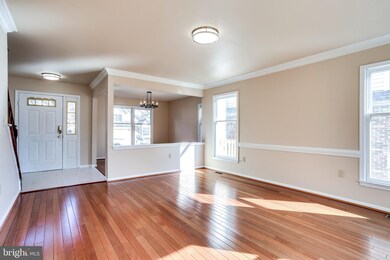 9311 Hilltop Ct, Laurel, MD 20708 - photo 5