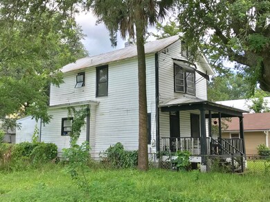 B1F695EC-59C0-4AFE-BA61-9D6AC5885DAB