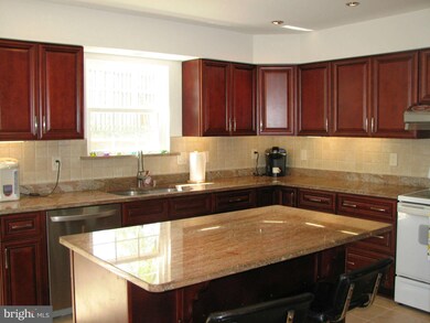 6448 Tydings Rd, Sykesville, MD 21784 - photo 4