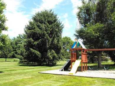 4973 Hunters Glen, La Porte, IN 46350 - photo 6