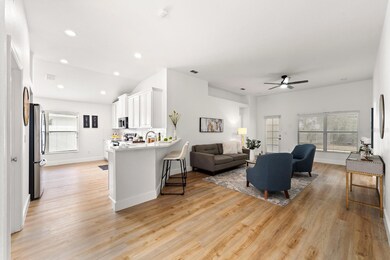 11112 Goldenrod Fern Dr, Riverview, FL 33569 - photo 7