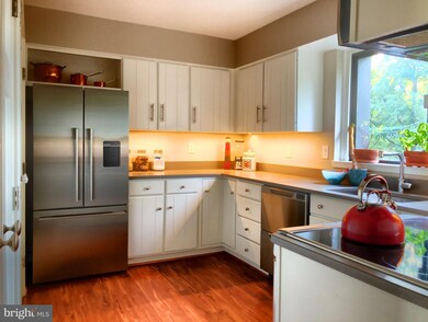 5 President Point Dr unit A2, Annapolis, MD 21403 - photo 2