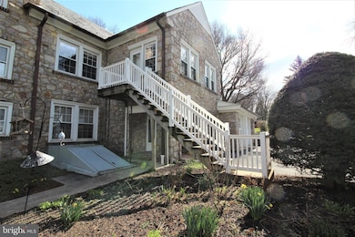 4900 APT. 20 Horseshoe Pike, Honey Brook, PA 19344 - photo 2