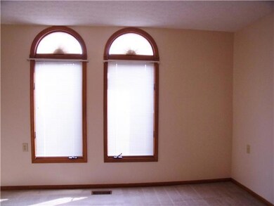 1419 Pegwood Dr unit 1419, Columbus, OH 43229 - photo 5