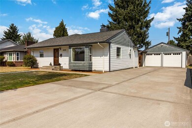 2818 Maple St, Longview, WA 98632 - photo 3