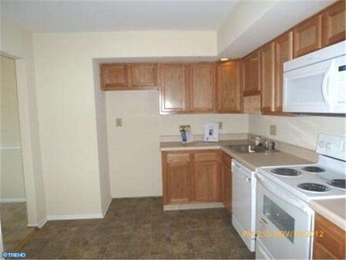 125 Bishop Dr, Aston, PA 19014 - photo 5