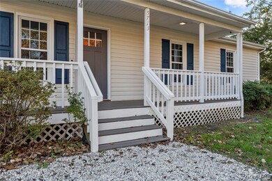 5713 Huntingcreek Dr, North Chesterfield, VA 23237 - photo 3