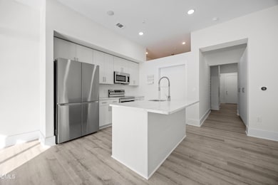 2441 Campus Shore Dr unit 109, Raleigh, NC 27606 - photo 4