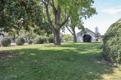 265 Draft Ave, Stuarts Draft, VA 24477 - photo 5