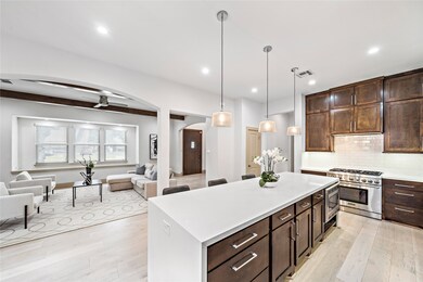 8303 Waterbury Dr, Houston, TX 77055 - photo 7