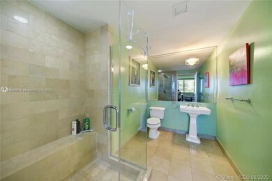 1500 Ocean Dr unit 504, Miami Beach, FL 33139 - photo 6
