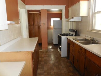 564 Delaware Ave, Albany, NY 12209 - photo 6