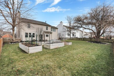 11827 Weathered Edge Dr, Fishers, IN 46037 - photo 2