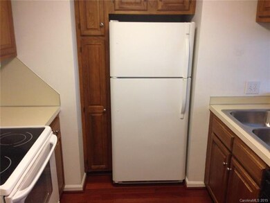 244 S Cedar St unit 8, Charlotte, NC 28202 - photo 6