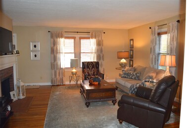 411 W Spruce St, Princeton, IN 47670 - photo 4