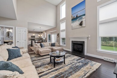 11-web-or-mls-1232AlexanderCt_21