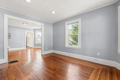 51 Sylvia St unit 2, Lynn, MA 01904 - photo 4