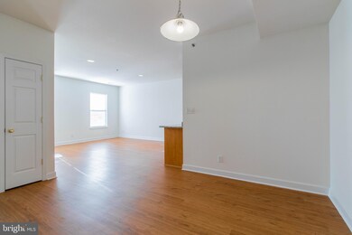 1704 Shallcross Ave unit 2, Wilmington, DE 19806 - photo 2