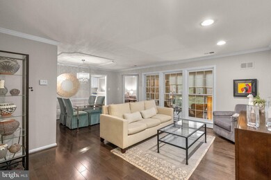 5715 Brewer House Cir unit 202, Rockville, MD 20852 - photo 3