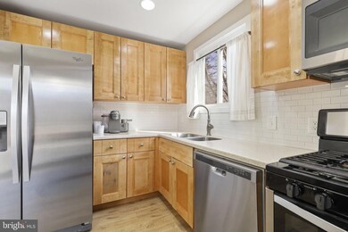 1801 Folk Dr, Fort Washington, MD 20744 - photo 5