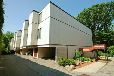 unlisted-address, Des Moines, IA 50311 - photo 4