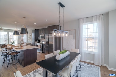 316 Cheshire Ln, Waynesboro, VA 22980 - photo 2